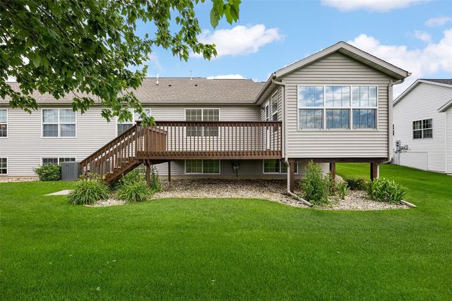 6341 Quail Ridge Drive SW, Cedar Rapids, IA 52404