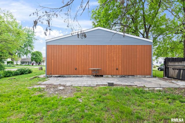 1625 W VERNON Avenue, Springfield, IL 62704