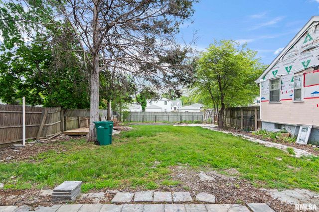 1625 W VERNON Avenue, Springfield, IL 62704