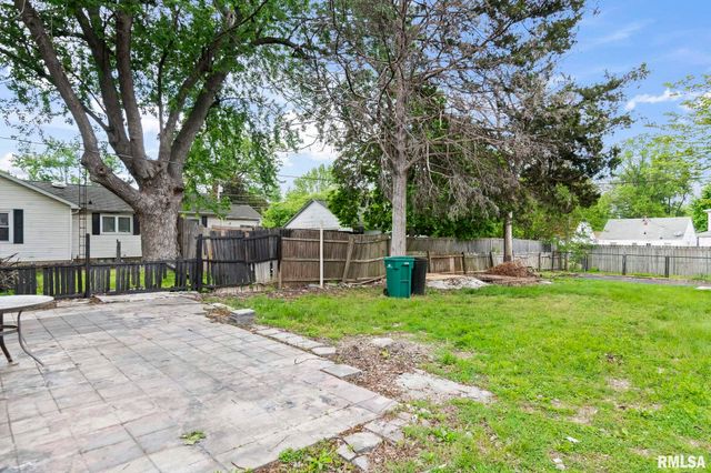 1625 W VERNON Avenue, Springfield, IL 62704