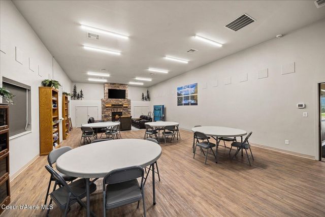 129 Berkshire, Blanchard, ID 83804
