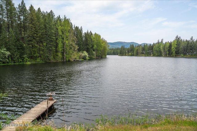 129 Berkshire, Blanchard, ID 83804