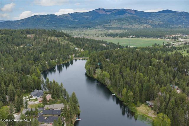 129 Berkshire, Blanchard, ID 83804