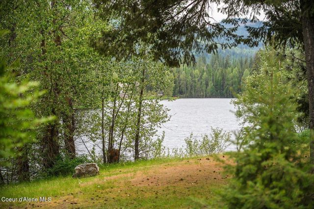 129 Berkshire, Blanchard, ID 83804