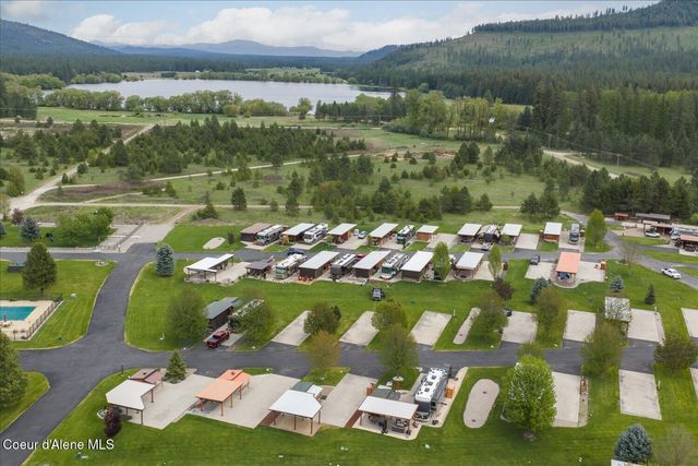 129 Berkshire, Blanchard, ID 83804