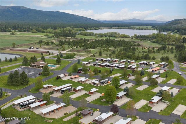 129 Berkshire, Blanchard, ID 83804