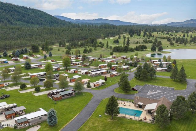 129 Berkshire, Blanchard, ID 83804