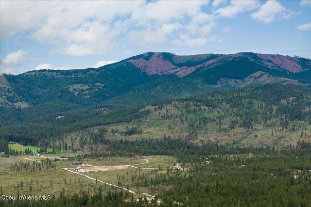 129 Berkshire, Blanchard, ID 83804
