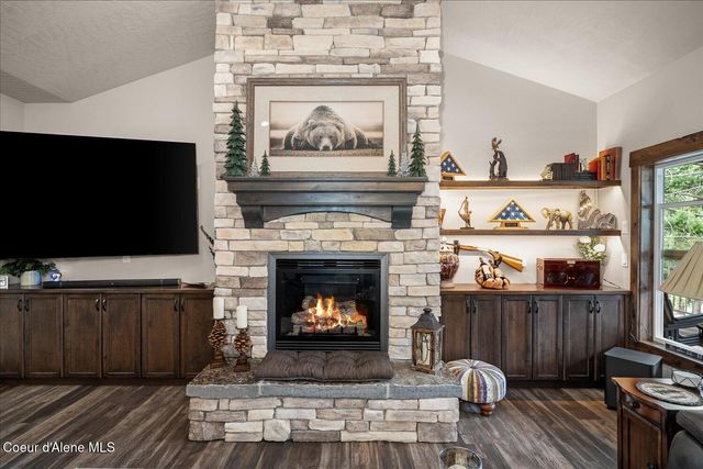 129 Berkshire, Blanchard, ID 83804