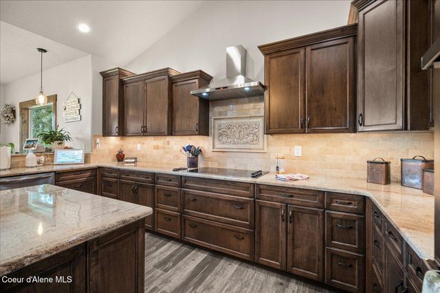 129 Berkshire, Blanchard, ID 83804