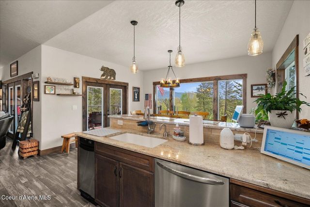 129 Berkshire, Blanchard, ID 83804