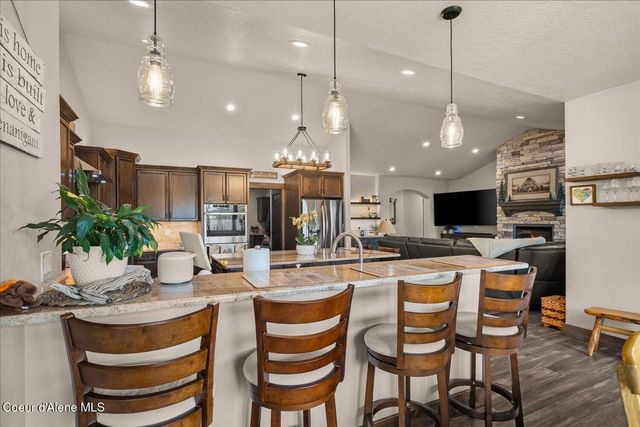 129 Berkshire, Blanchard, ID 83804