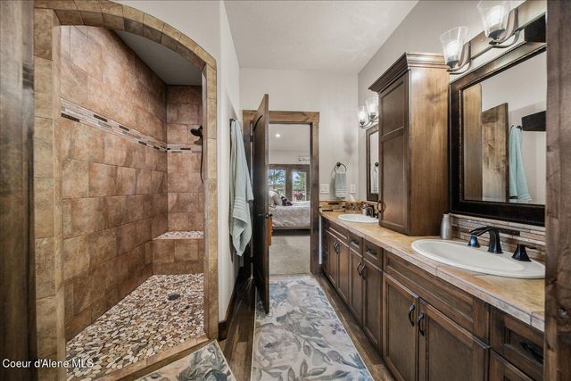 129 Berkshire, Blanchard, ID 83804