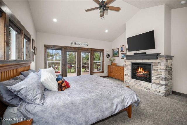 129 Berkshire, Blanchard, ID 83804