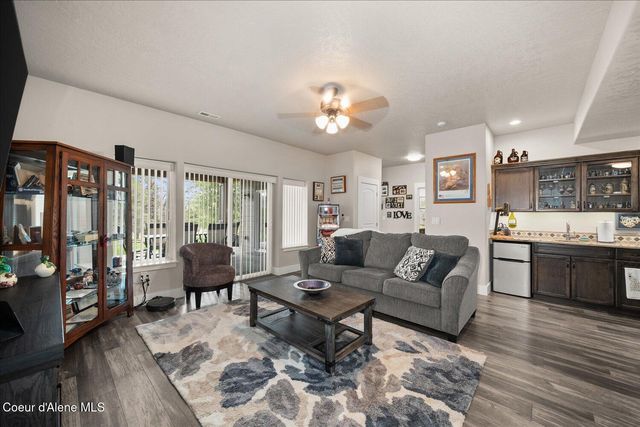129 Berkshire, Blanchard, ID 83804