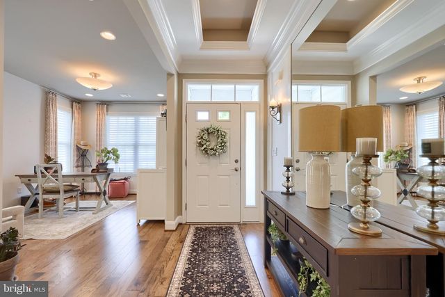 1068 CONSTITUTION DR, Lititz, PA 17543
