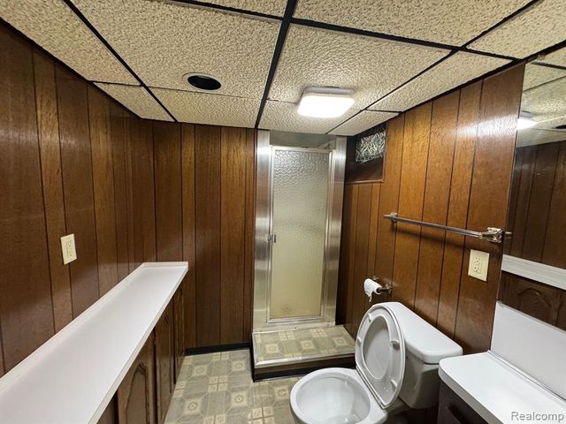 6922 Mayburn Street, Dearborn Heights, MI 48127