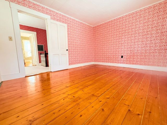 78 Sargent Lane, Newport, NH 03773