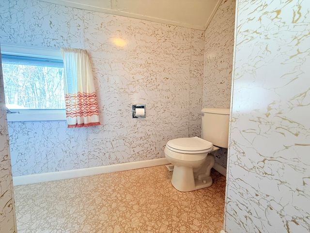 78 Sargent Lane, Newport, NH 03773