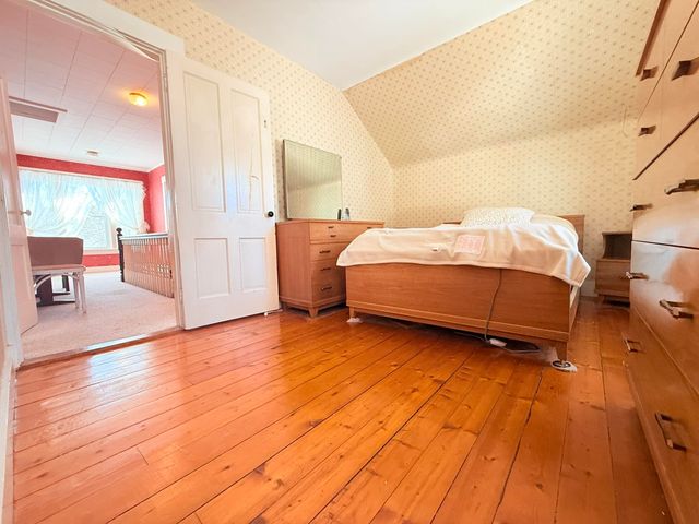 78 Sargent Lane, Newport, NH 03773