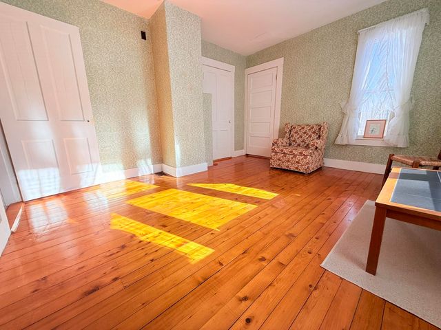 78 Sargent Lane, Newport, NH 03773