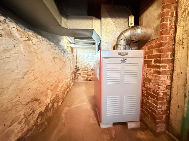 78 Sargent Lane, Newport, NH 03773