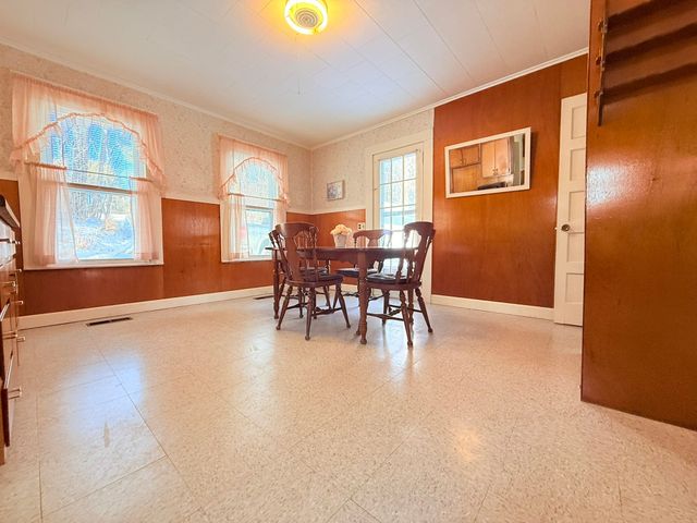 78 Sargent Lane, Newport, NH 03773