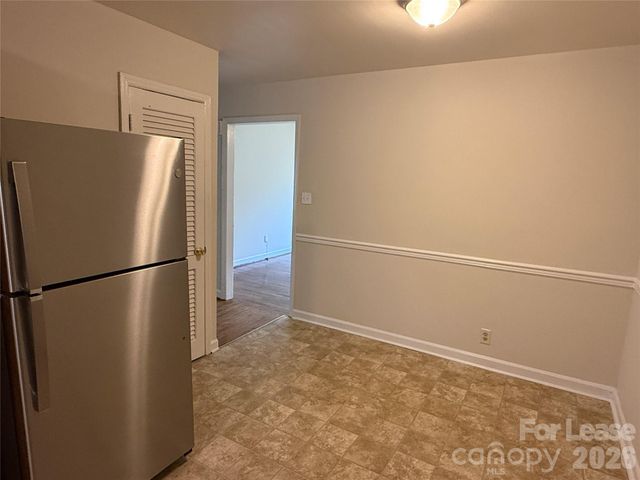 3721 Driftwood Drive, Charlotte, NC 28205
