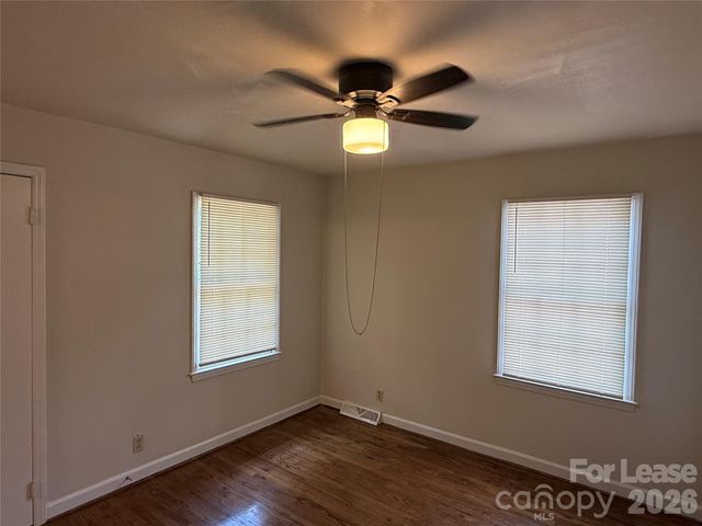 3721 Driftwood Drive, Charlotte, NC 28205