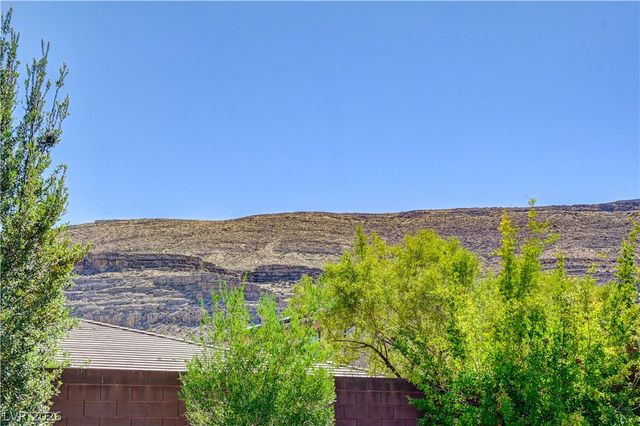 5483 Alden Bend Drive, Las Vegas, NV 89135