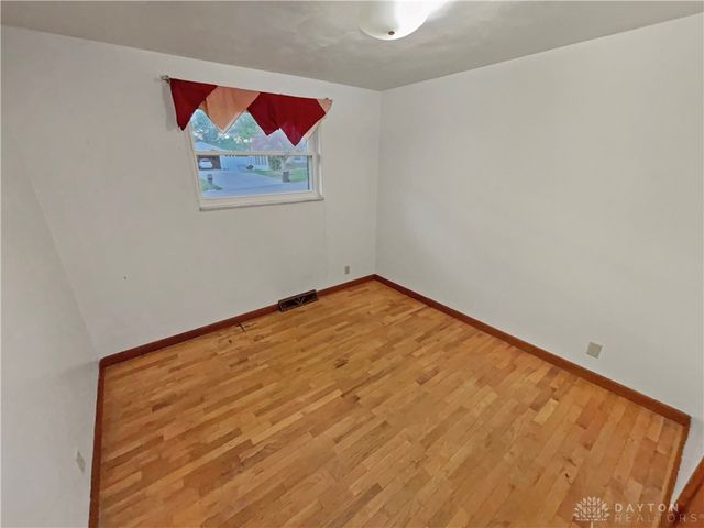 1215 Parkway Drive, Greenville, OH 45331