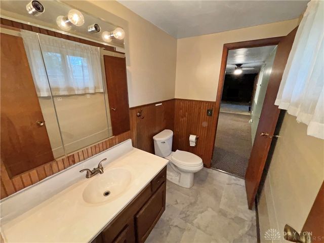 1215 Parkway Drive, Greenville, OH 45331