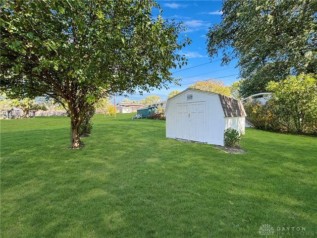 1215 Parkway Drive, Greenville, OH 45331