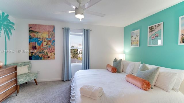 8911 Caroline Bay Court, Kissimmee, FL 34747