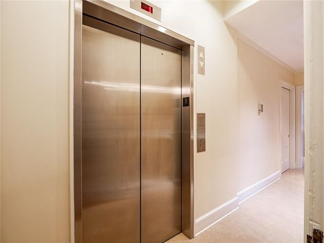 570 Prince Avenue, Athens, GA 30601