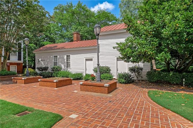 570 Prince Avenue, Athens, GA 30601