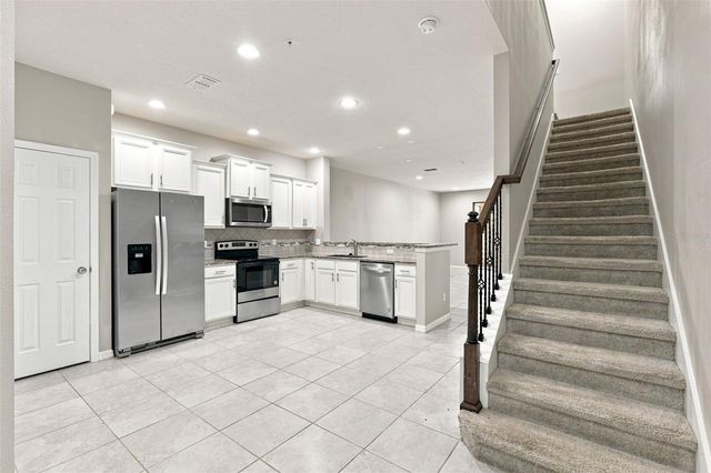 1236 PAVIA DRIVE, Apopka, FL 32703