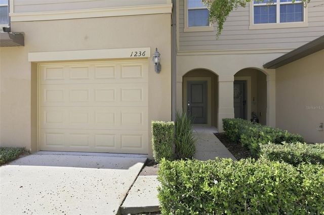 1236 PAVIA DRIVE, Apopka, FL 32703