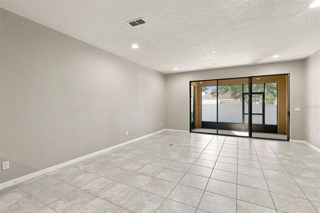1236 PAVIA DRIVE, Apopka, FL 32703
