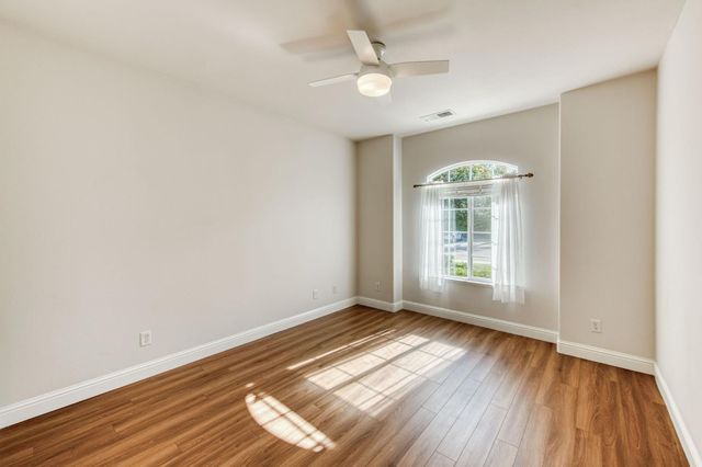 1086 E Olympic Drive, Fresno, CA 93730