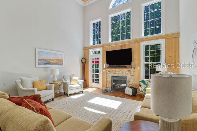 208 Wicklow Dr, Bluffton, SC 29910