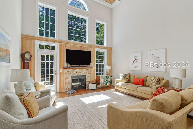 208 Wicklow Dr, Bluffton, SC 29910