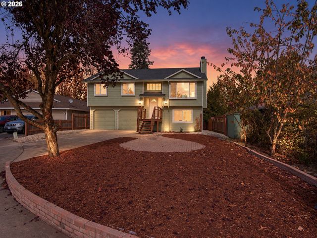 5017 Ne EMERSON Ct, Portland, OR 97218