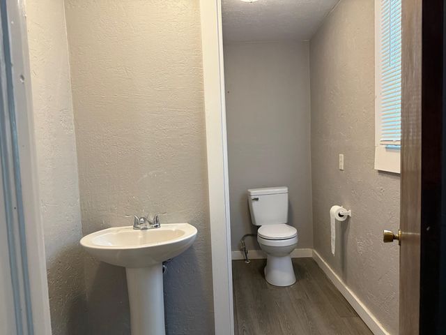 1601 Millington St, Winfield, KS 67156