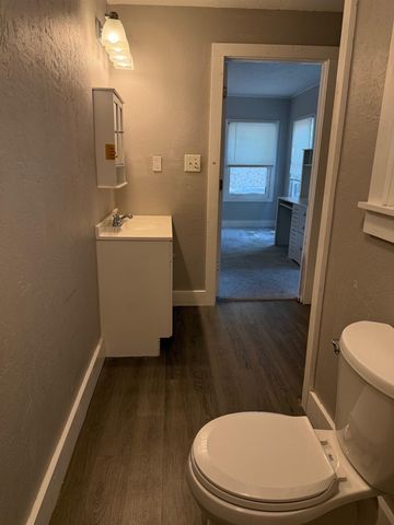 1601 Millington St, Winfield, KS 67156