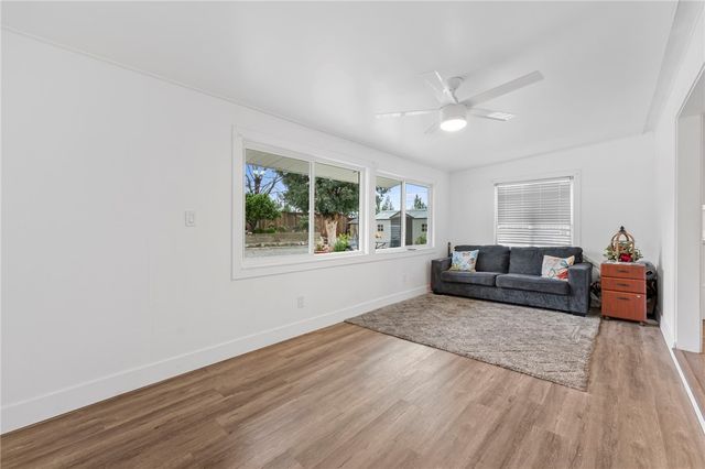 27319 Capilano Drive, Menifee, CA 92586