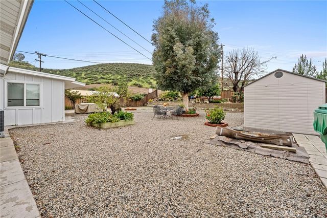 27319 Capilano Drive, Menifee, CA 92586