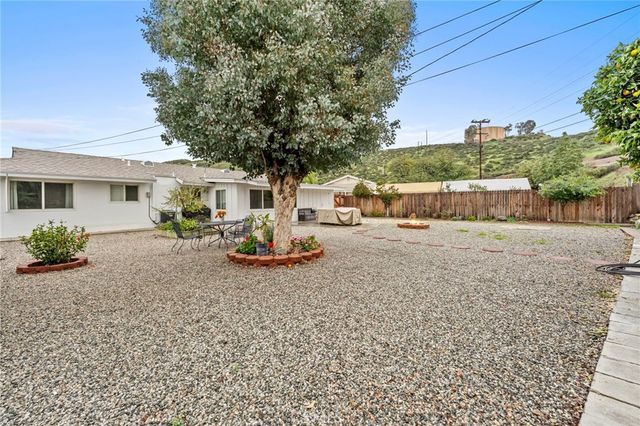 27319 Capilano Drive, Menifee, CA 92586