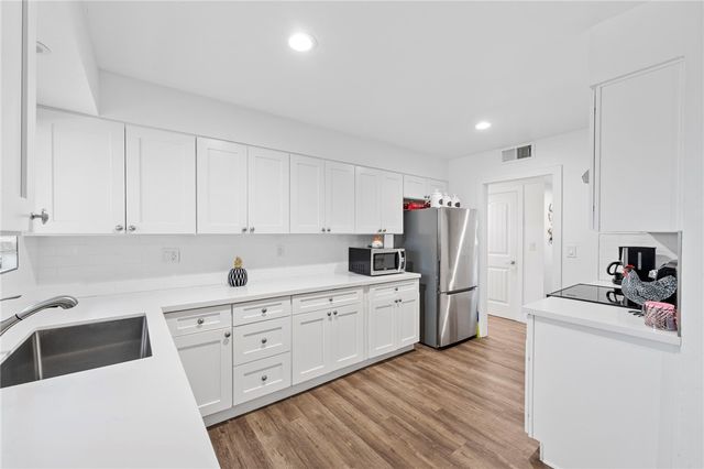 27319 Capilano Drive, Menifee, CA 92586