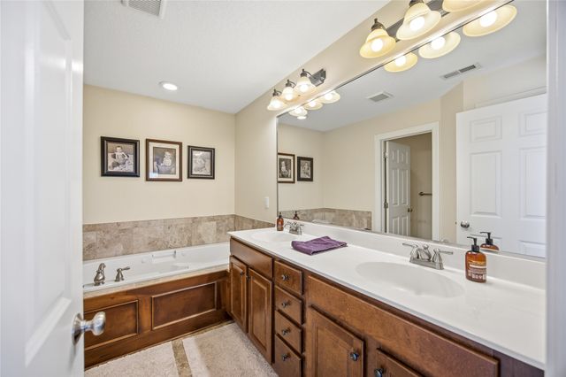 3007 SE 17th Street, Ankeny, IA 50021